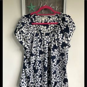 Navy and white pretty blouse